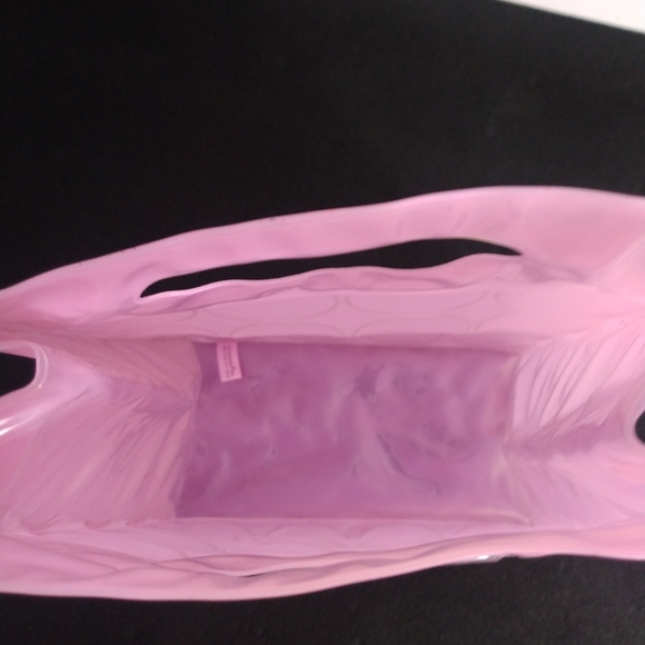 CHANEL Chance Pink Cosmetics Bag - Picture 5 of 6